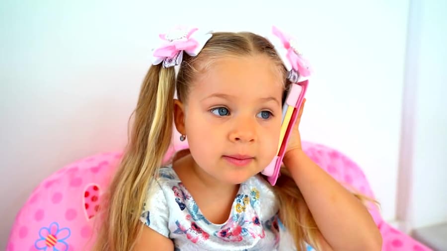 دیانا و اسباب بازی ها - عروسک باربی و اسباب بازی های دخترانه پرنسس دیانا